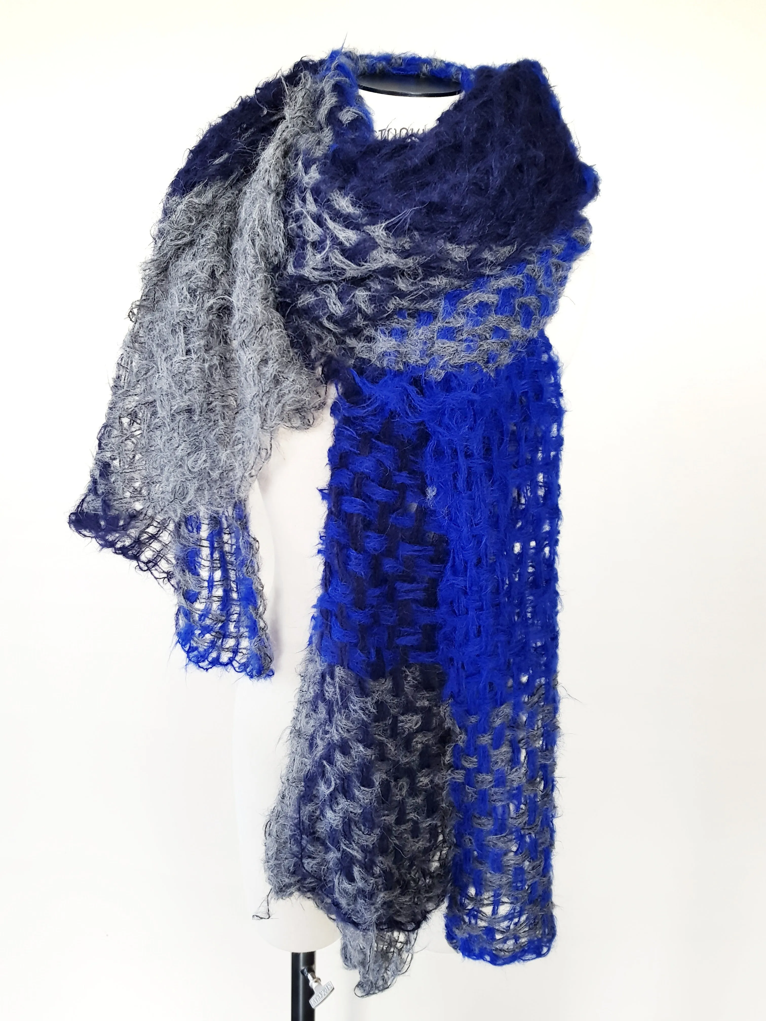 Hand loom Alpaca wrap - Pinks