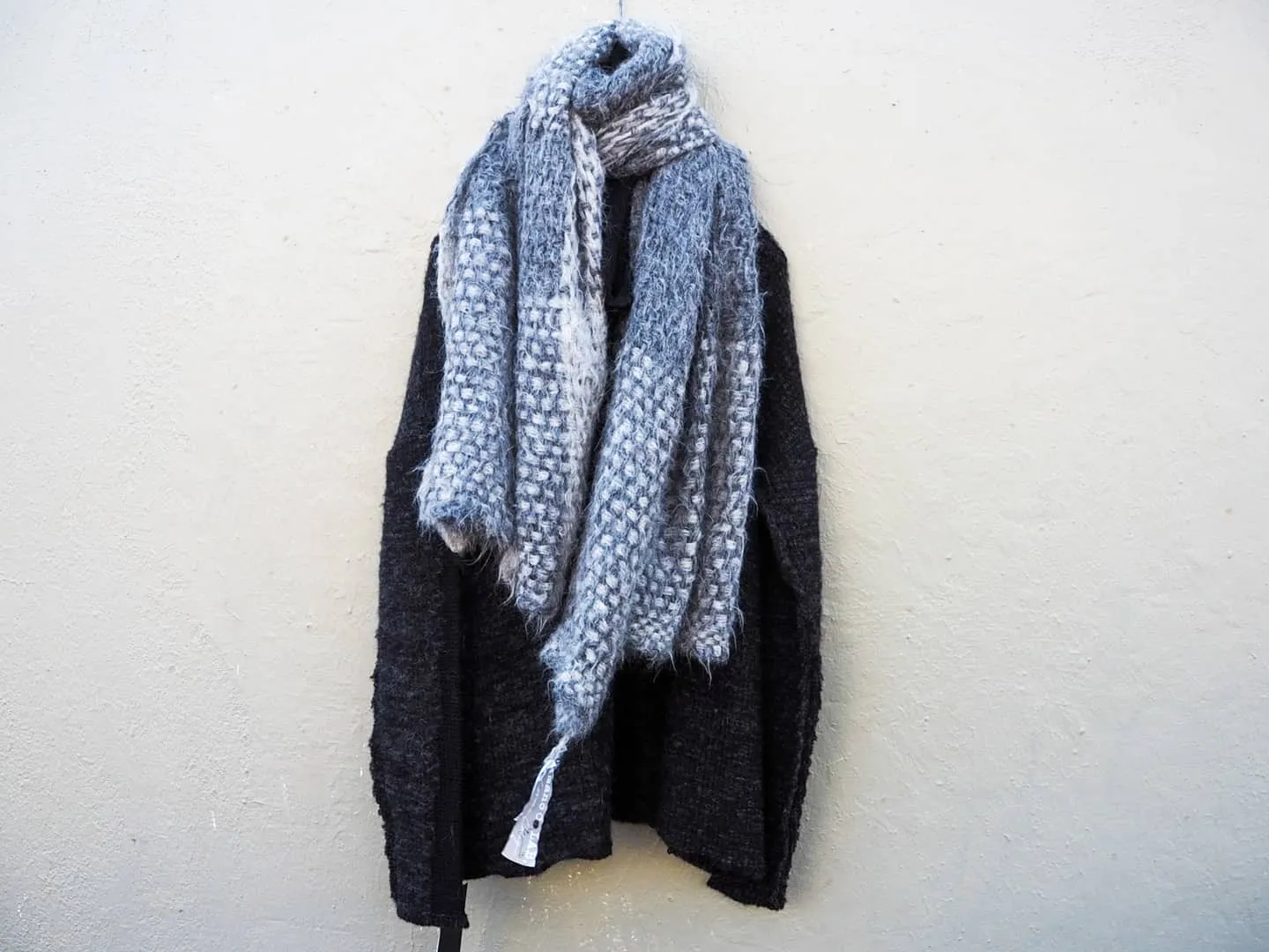 Hand loom Alpaca wrap - Pinks